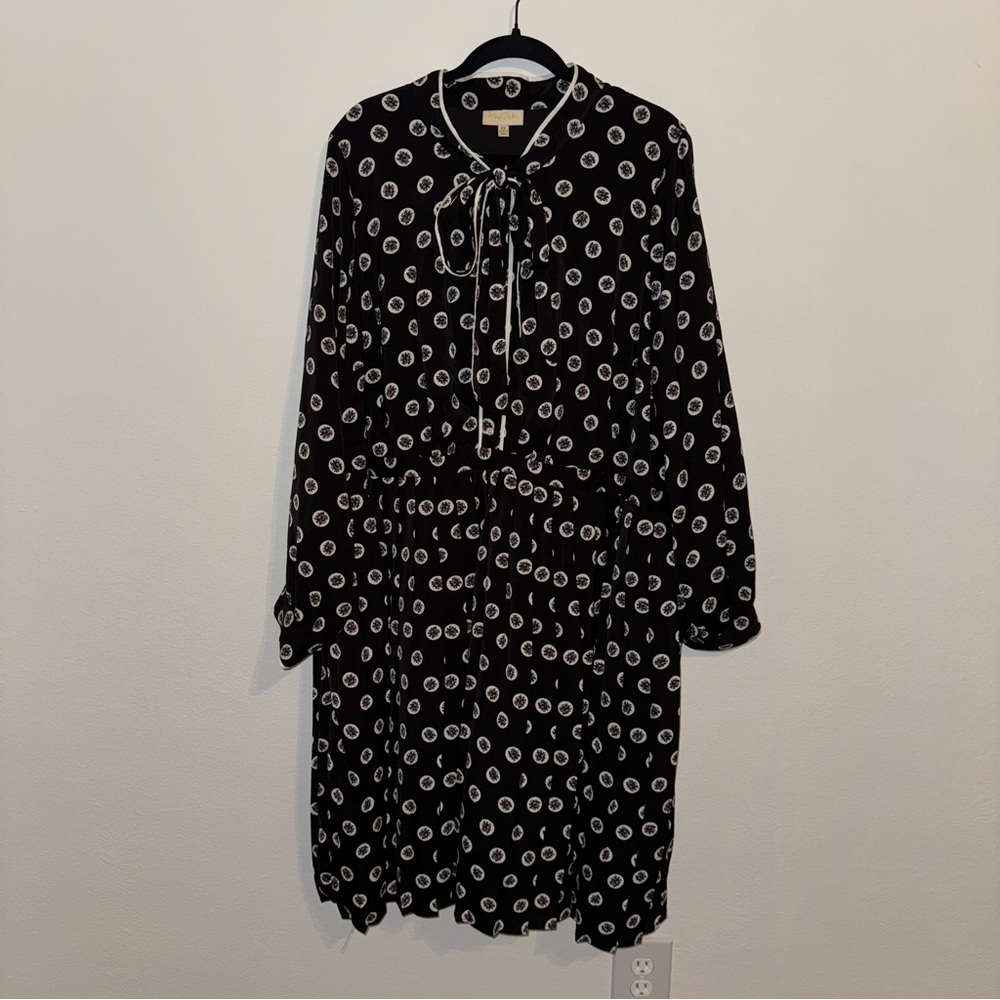 Modcloth Black and White Circle Pattern Dress